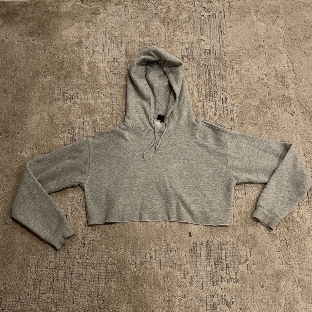 Grey cropped hoodie